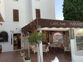 Cafe Habanero outside