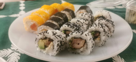 Sushi 81 Triana inside