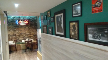 Legends Cafe inside