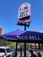 Taco Bell Mostoles food