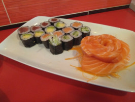 Sushi Aki food