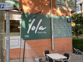 Lola Gastro inside