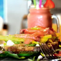 El Arbol food