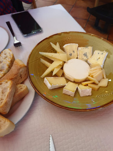 restaurant image