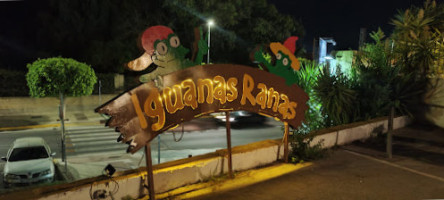 Iguanas Ranas Aljarafe outside