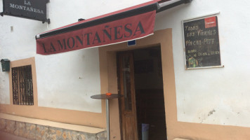 La Montanesa Puentedey menu