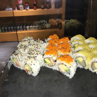 Fai Sushi food