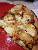 Pizza Hut Easo Kalea food