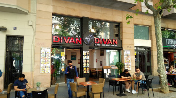 Divan food