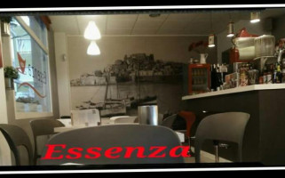 Essenza food