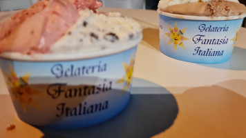 Gelateria Fantasia Italiana food