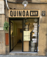 Quinoa Vegetaria outside