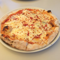 Pizzeria Italiano 222 food