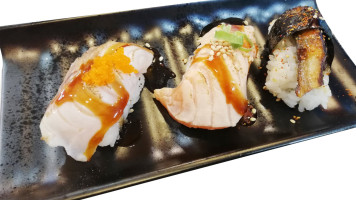 Bushido Sushi food