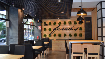 Ferros Cafe inside