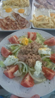 Cafeteria Goya food