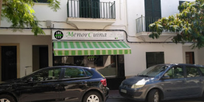 Menorcuina outside