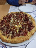 Pizzeria Hamburgueseria Saborgredos food