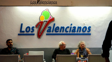 Los Valencianos food