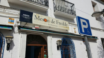 El Meson De Freddy inside