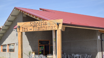 Sidreria Las Manzanas inside