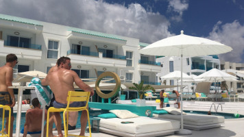 Santos Ibiza Coast Suites outside