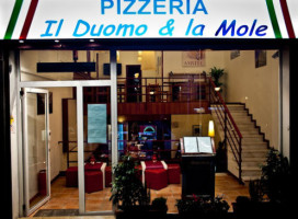 Pizzeria Ii Duomo & La Mole outside