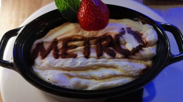 Metro Italiano food