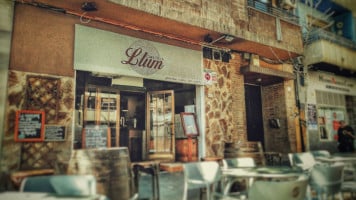 Cafe De La Llum food