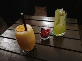 Nykteri's Cocktail food