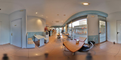 Raco Del Cafe inside
