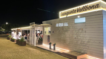 Guingueta Vallbona outside