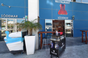 Sodemar Port Roses food