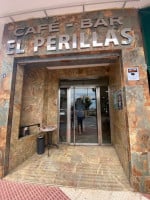 Cafe El Perillas inside