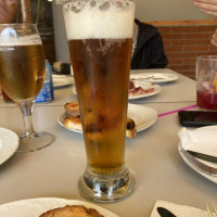 Milenio Ii: Cervecería Marisquería food