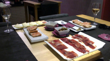 Reserva Iberica food