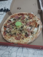 Telepizza Avenida Sagaro food