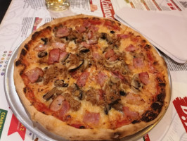 Pizzeria Ecilandia food