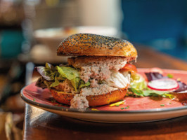 El Arbol food