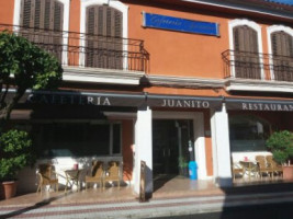 Cafeteria Juanito outside