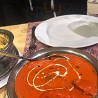 Everest Tandoori Nepali-indian Madrid food