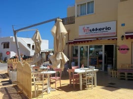 La Mukkeria Formentera outside
