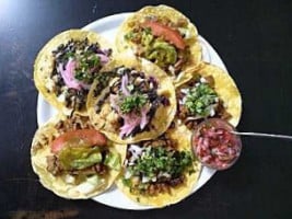 Levante Comida Mexicana food