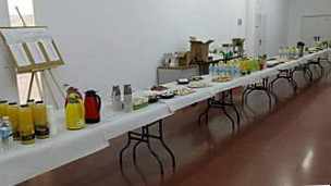 Cafeteria De Mayores food