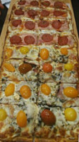Las Pizzas D´herber food
