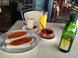 La Taberna De Urbaneja food