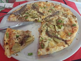 Pizza Metro Villa Seca food