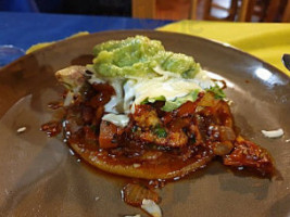 El Mexicano food