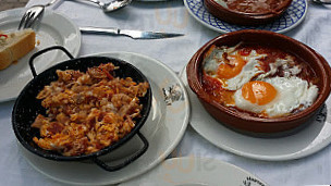 Meson La Mancha food