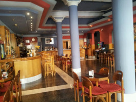 Gran Cafe Royal La Baneza inside
